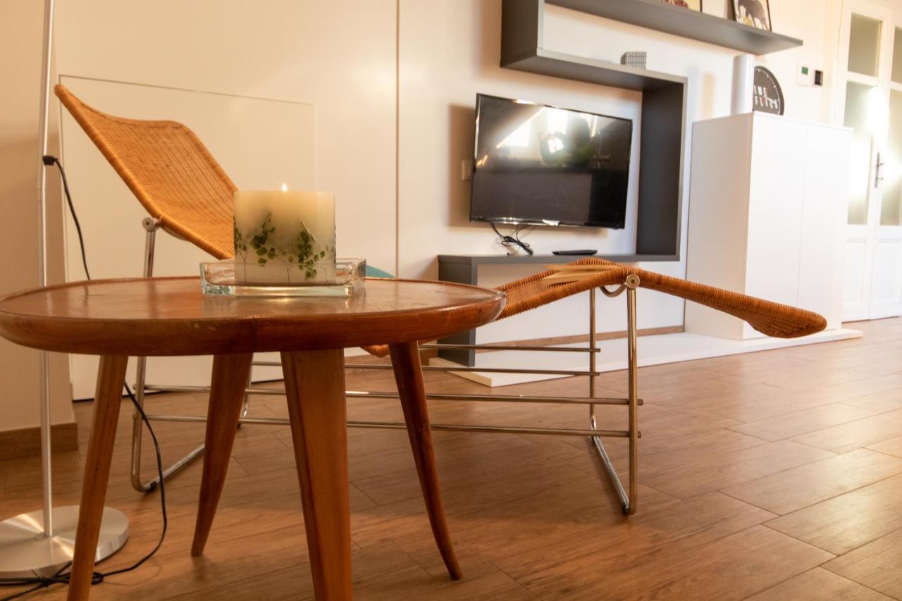Aqualago Casa Vacanze Suite Verbania Kültér fotó