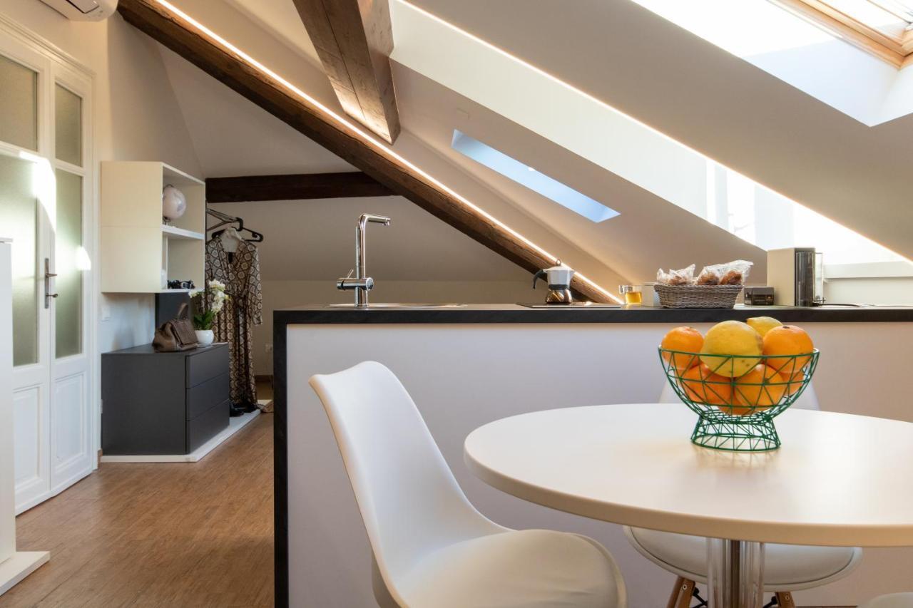 Aqualago Casa Vacanze Suite Verbania Kültér fotó